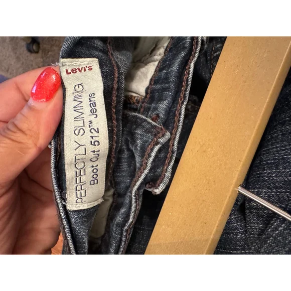 Levi's 512 Slimming Boot Cut 12 Misses - Picture 7 of 9